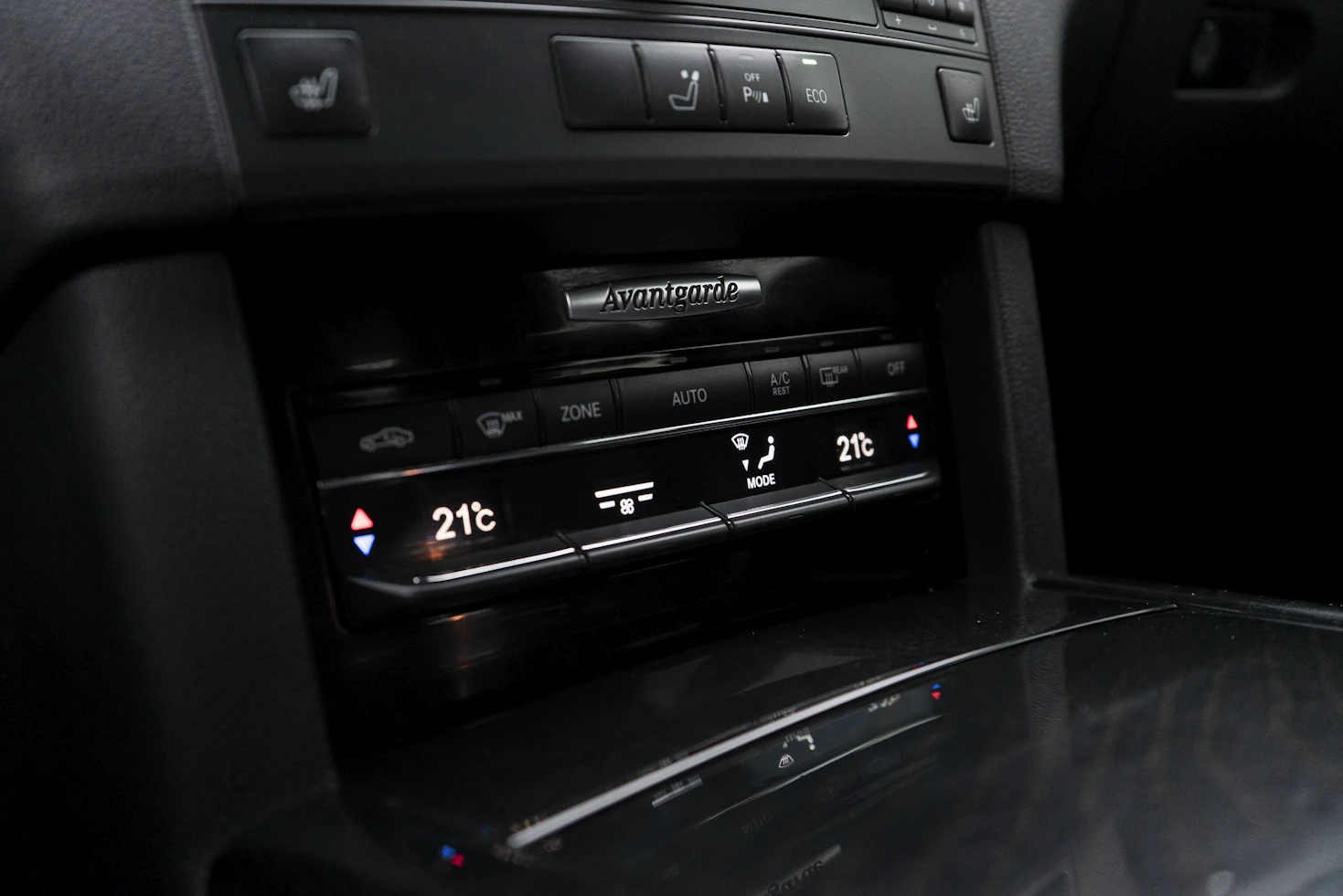 Serviço de Ar Condicionado na oficina mecânica Auto do Carmo na Amadora